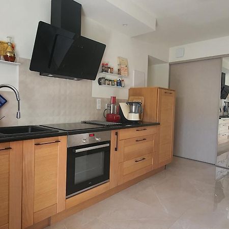 Charmant Appartement En Rez De Jardin Sartene  Exterior photo